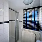 펜션 Seaside Tiny House Only 400 Meters From The 노르트베이크