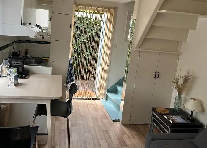 Seaside Tiny House Only 300 Meters From The Beach Noordwijk