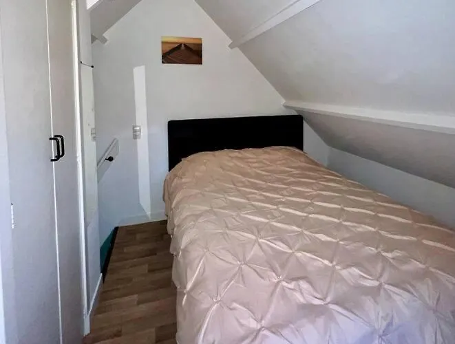 Seaside Tiny House Only 300 Meters From The Beach Hébergement de vacances Noordwijk